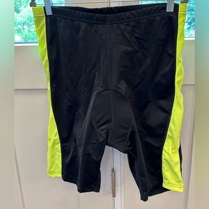 Men’s bicycle shorts